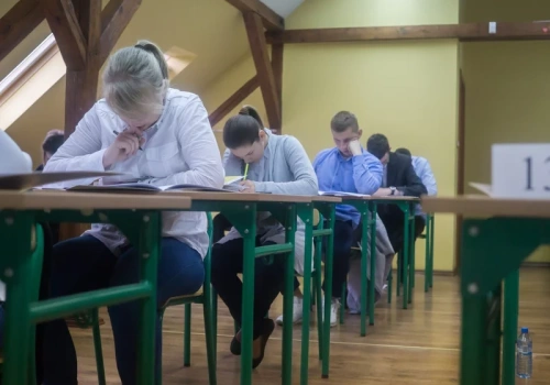 Ile wynosi próg zdawalności na maturze 2026? Potrzebna określona liczba punktów