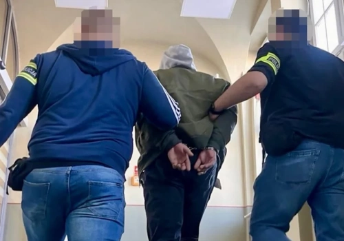 35 zarzutów zbezczeszczenia i wiele więcej. Policja dopadła zmory z Pomorza