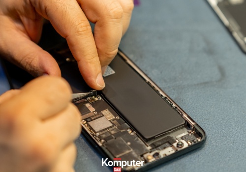 Wymienne baterie w smartfonach mogą się szybko nie pojawić. Tak będzie obchodzony przepis UE
