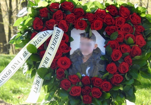 Krewna Mateusza z Suszu zabrała głos w telewizji. Wyznała, co ją spotkało w tej samej szkole