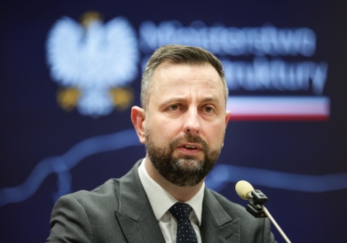 Kosiniak-Kamysz odpowiada Cenckiewiczowi. 