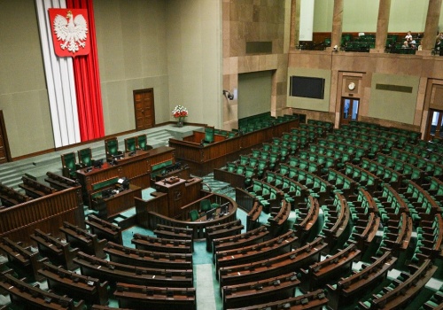 Najnowszy sondaż polityczny. Spełnia się czarny sen PiS