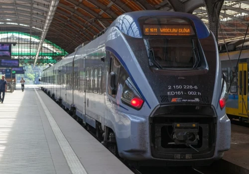 Rekordowe wakacje na kolei. PKP Intercity zapowiada rewolucję