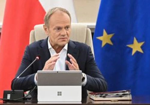 Tusk o transkrypcji aktów małżeństw jednopłciowych. Mówił o adopcji