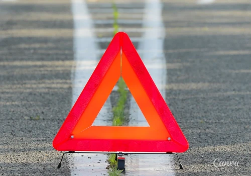 Dwie kierujące trafiły do szpitala po zderzeniu pojazdów