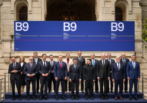Od Morza Czarnego po Arktykę: B9 redefiniuje bezpieczeństwo Europy