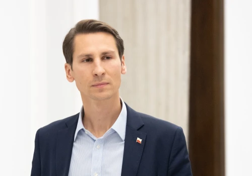 Milionowe długi Polskiej Żeglugi Bałtyckiej. Płażyński reaguje