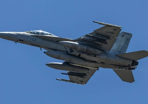 Nowy amerykański pocisk lotniczy dalekiego zasięgu AIM-260 JATM ujawniony