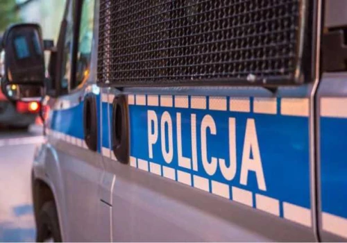 Rozbili się o ciężarówkę. Nie żyje trzech mężczyzn
