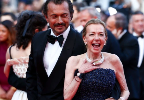 Nie szpilki, a puenty. Caroline Scheufele miała najbardziej niezwykłe wejście w Cannes