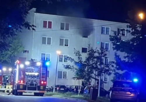 AKTUALIZACJA. Nocny pożar bloku w Ciechanowie
