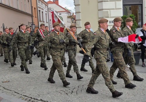 Wojsko na tarnowskim Rynku. Ważny dzień dla miejscowego batalionu WOT