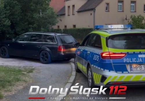 Audi na „lewych blachach”. Policyjna interwencja na ul. Wolności