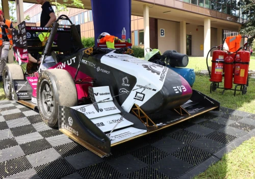 Motoryzacyjne święto w Krakowie. Tłumy odwiedziły Festiwal Mechanika 2026