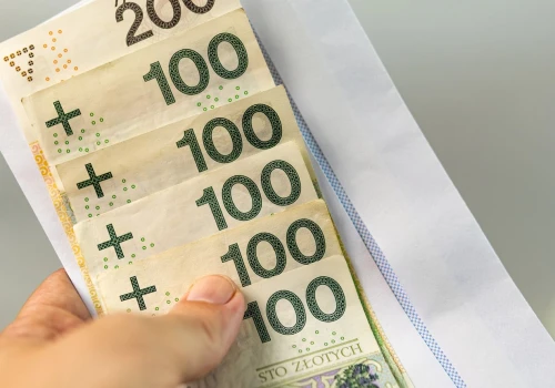 Wypłacą im nawet 1,9 tys. zł miesięcznie. Wystarczy jedna zmiana, by pieniądze zniknęły