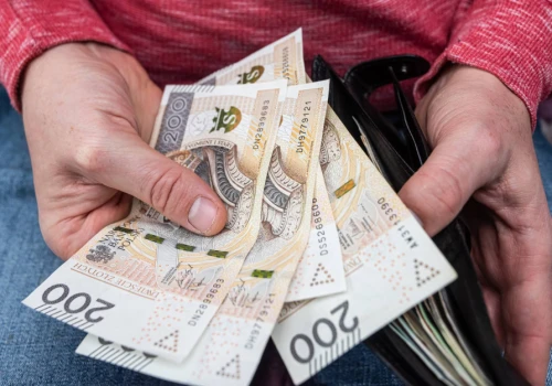 Bomba z opóźnionym zapłonem. Zabiorą na zawsze część emerytury