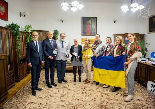 Radny pyta o skalę pomocy Lublina dla Ukrainy i reakcję miasta na upamiętnienie UPA