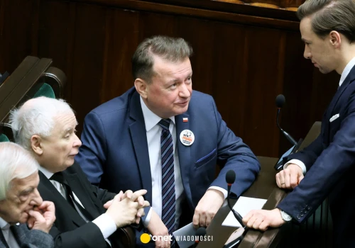 Jarosław Kaczyński wywróci stolik? Ból głowy w koalicji rządzącej