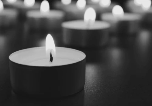 Koszmarny wypadek w Niemczech: 20-latka wjechała pod ciężarówkę. 4 osoby nie żyją, wśród ofiar są małe dzieci