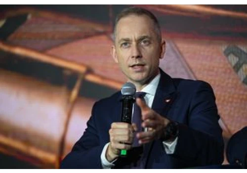 "Spaliłbym się ze wstydu". Tomczyk ostro o Błaszczaku