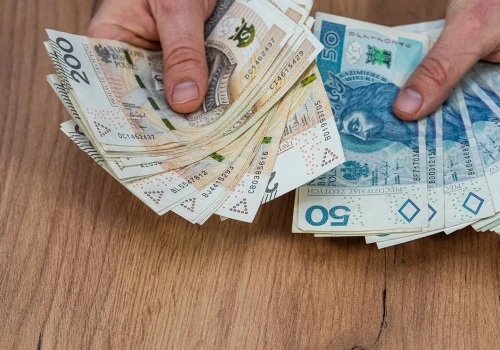 Praca z pensją do 12 tys. złotych. Chętni mogą aplikować już teraz