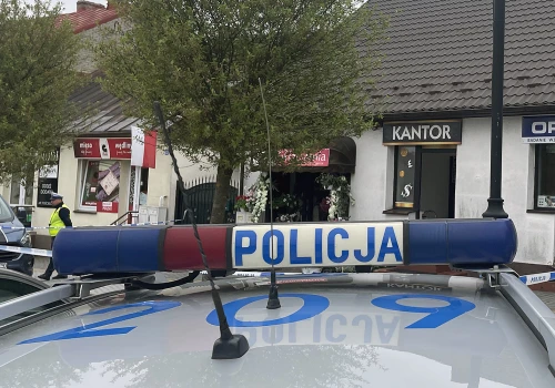 Przebrani bandyci, monitoring i nieudany pościg