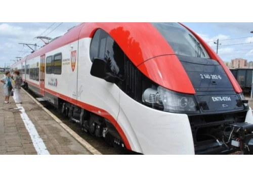 „Bana na lofry” rusza już w czerwcu. Nowe wakacyjne połączenie Poznań–Świnoujście