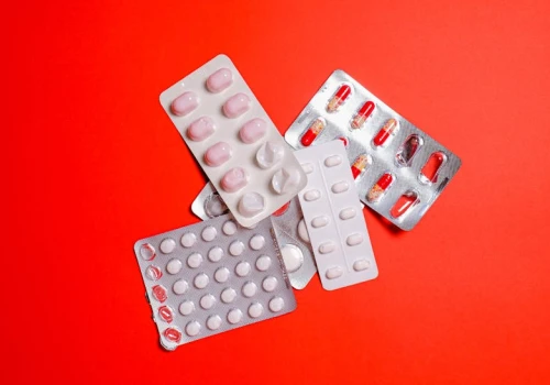 NFZ wydał 2,82 mld zł na programy lekowe. 20 substancji pochłonęło 45% budżetu