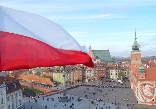 Ile długi weekend kosztuje gospodarkę?