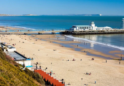 Bournemouth na weekend. Plaże, klify i nadmorski klimat południowej Anglii