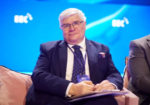 To oni kupią pociągi dla Kolei Dużych Prędkości. Polscy producenci taboru mogą zyskać
