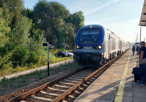 PKP z ułatwieniami na długi weekend. Pojedzie podwójne Pendolino