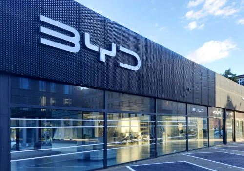 BYD szykuje się na rewolucję. Nadchodzi nowy standard akumulatorów