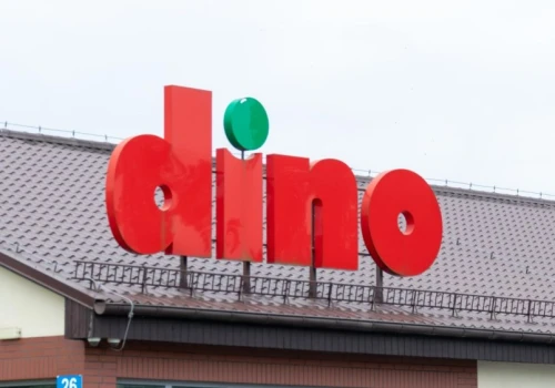 Blokowali kierowcom zmianę pracy? UOKiK bierze się za Dino