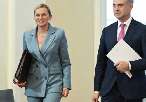 Od 1 września zakaz smartfonów w podstawówkach. Rząd przyjął projekt