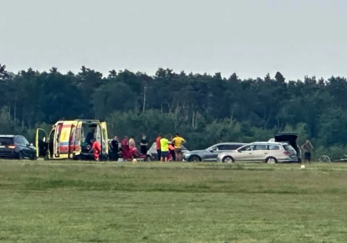 Wypadek na lotnisku w Michałkowie. Ciężko ranny w szpitalu