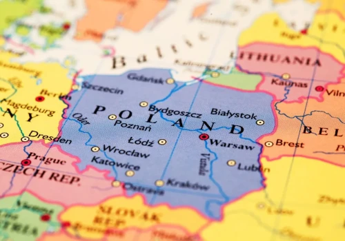 Gospodarka rośnie szybciej. Ekonomiści drapią się w głowy – coś się nie zgadza