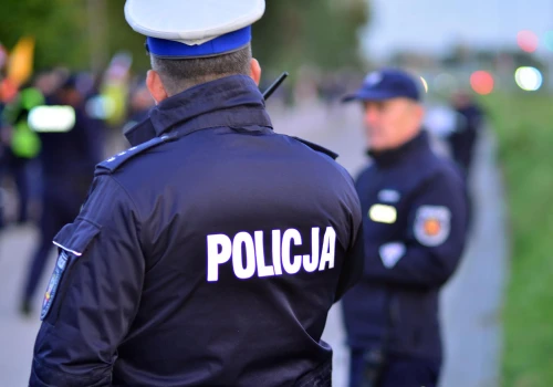 Żona adwokata od „trumny na kółkach” zatrzymana. Chodzi o narkotyki