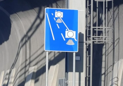 Odcinkowe pomiary prędkości rosną jak sieć autostrad. Śląsk i Pomorze pod lupą jeszcze przed wakacjami