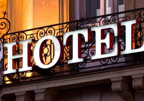 „Żydom wstęp wzbroniony”. Skandal w hotelu w Niemczech wywołał międzynarodową burzę