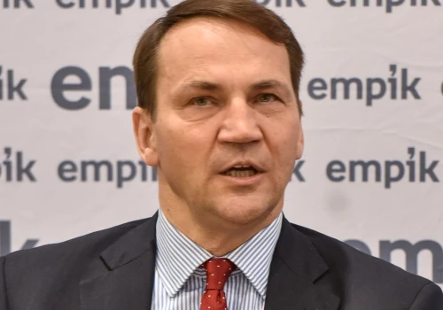 Radosław Sikorski o odznaczeniu Zełenskiego i Ziobrze. Nie gryzł się w język!
