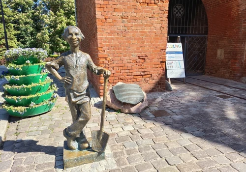 Szlak Piekarczyka: łopata, selfie, akcja!