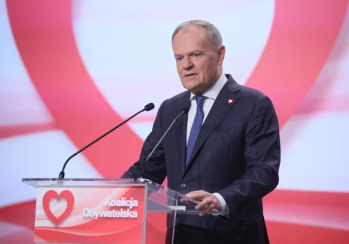 Sondaż IBRiS dla Polsat News: KO – 29,3 proc.; PiS – 23,7 proc.; Konfederacja – 13,4 proc.