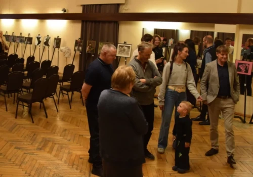 Wystawa uczniów „Plastyka”