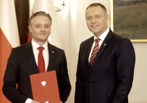 Człowiek Nawrockiego zagrzmiał w sieci i uderzył w wicepremiera. Na ripostę nie czekał długo! „Wasze nerwowe reakcje”