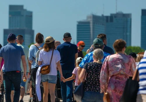 Polacy o statusie osoby najbliższej. Wskazali, co powinien zrobić prezydent
