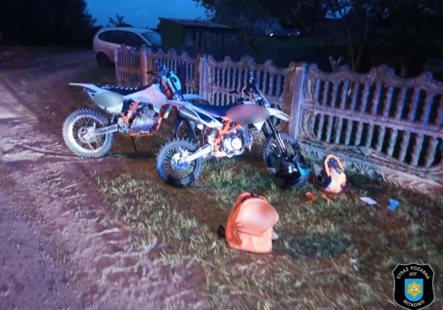 Poważny wypadek nastolatków na motocyklach. LPR nie zdołał dolecieć