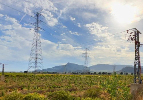 Sztuczna inteligencja pomoże w rozwoju energetyki. PSE dołączyły do inicjatywy AI.Grids