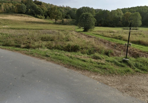 Motocyklista uderzył w przydrożny krzyż. Zmarł w szpitalu w Rzeszowie