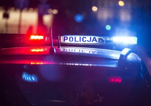 Dziewczynka wypadła z 11. piętra. Matka zatrzymana